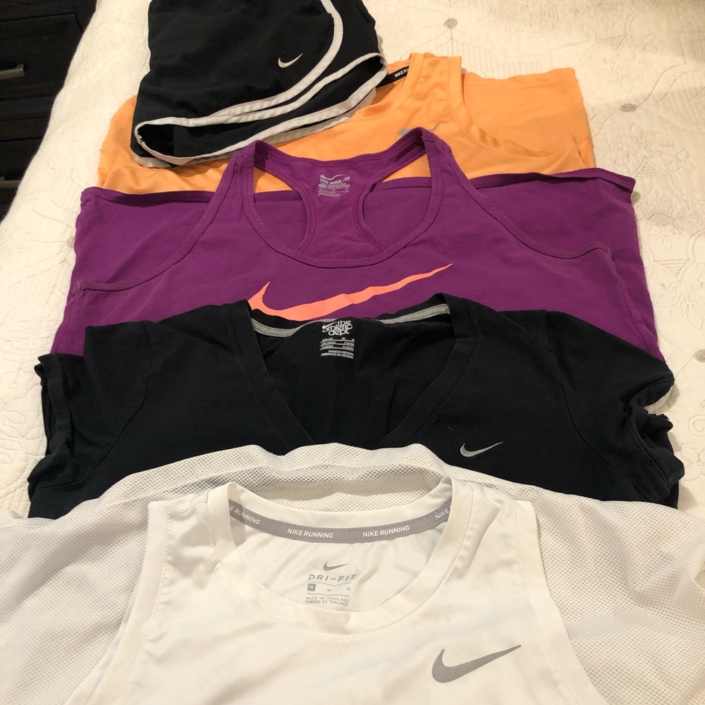 Nike workout lot , sz m